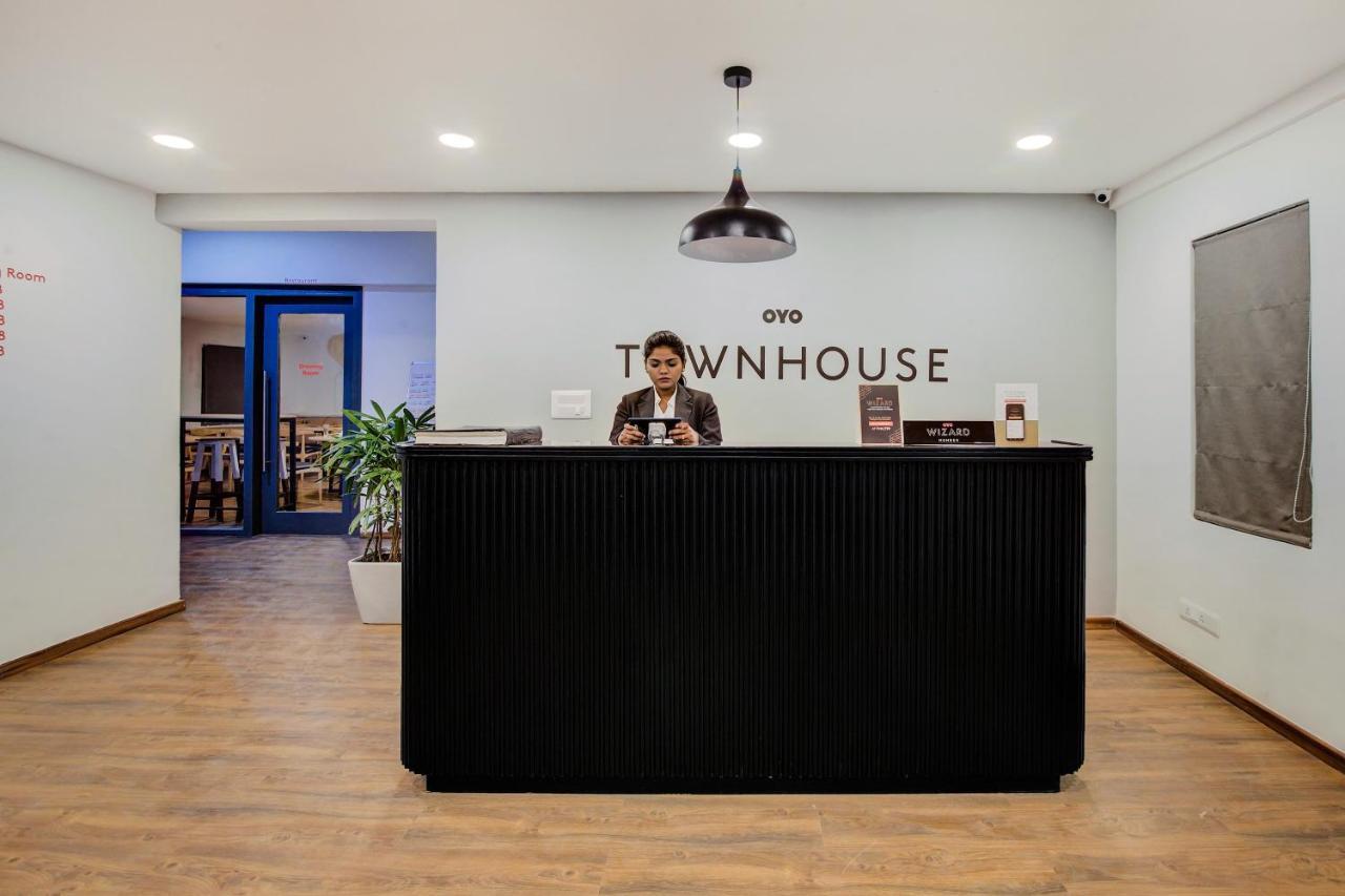 Super Townhouse 139 Ashiyana Smriti Upvan Near Emerald Mall Lucknow Bijnaur Dış mekan fotoğraf