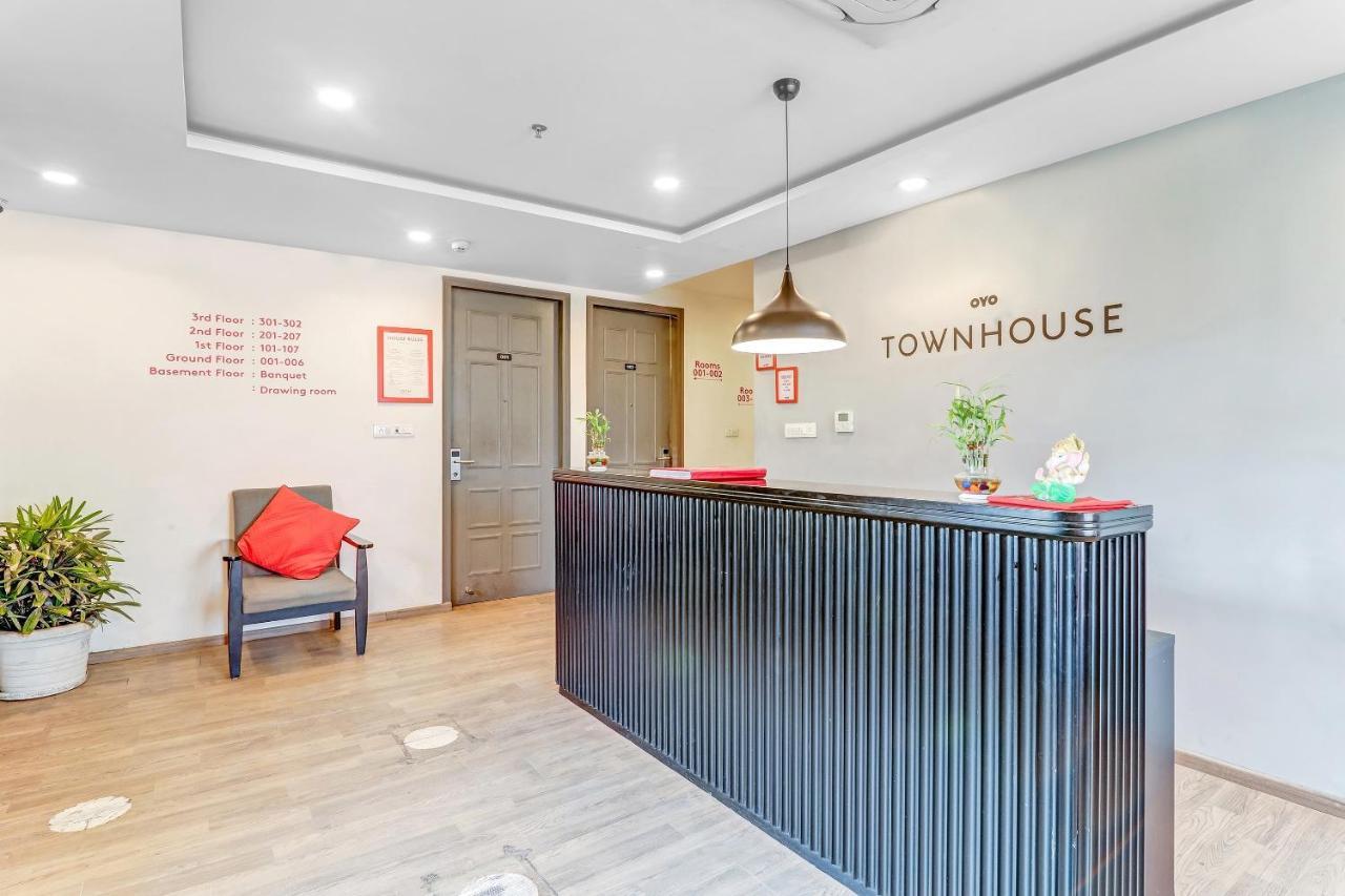Super Townhouse 139 Ashiyana Smriti Upvan Near Emerald Mall Lucknow Bijnaur Dış mekan fotoğraf