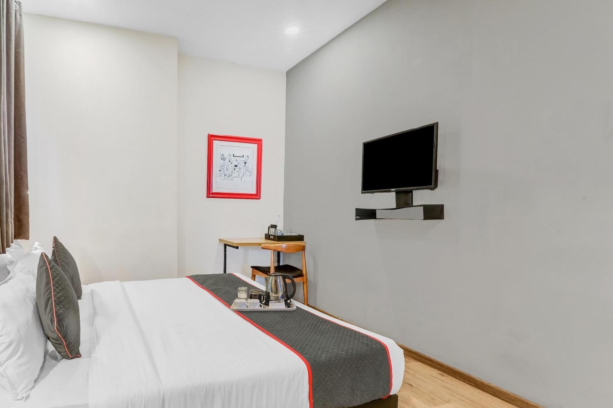 Super Townhouse 139 Ashiyana Smriti Upvan Near Emerald Mall Lucknow Bijnaur Dış mekan fotoğraf