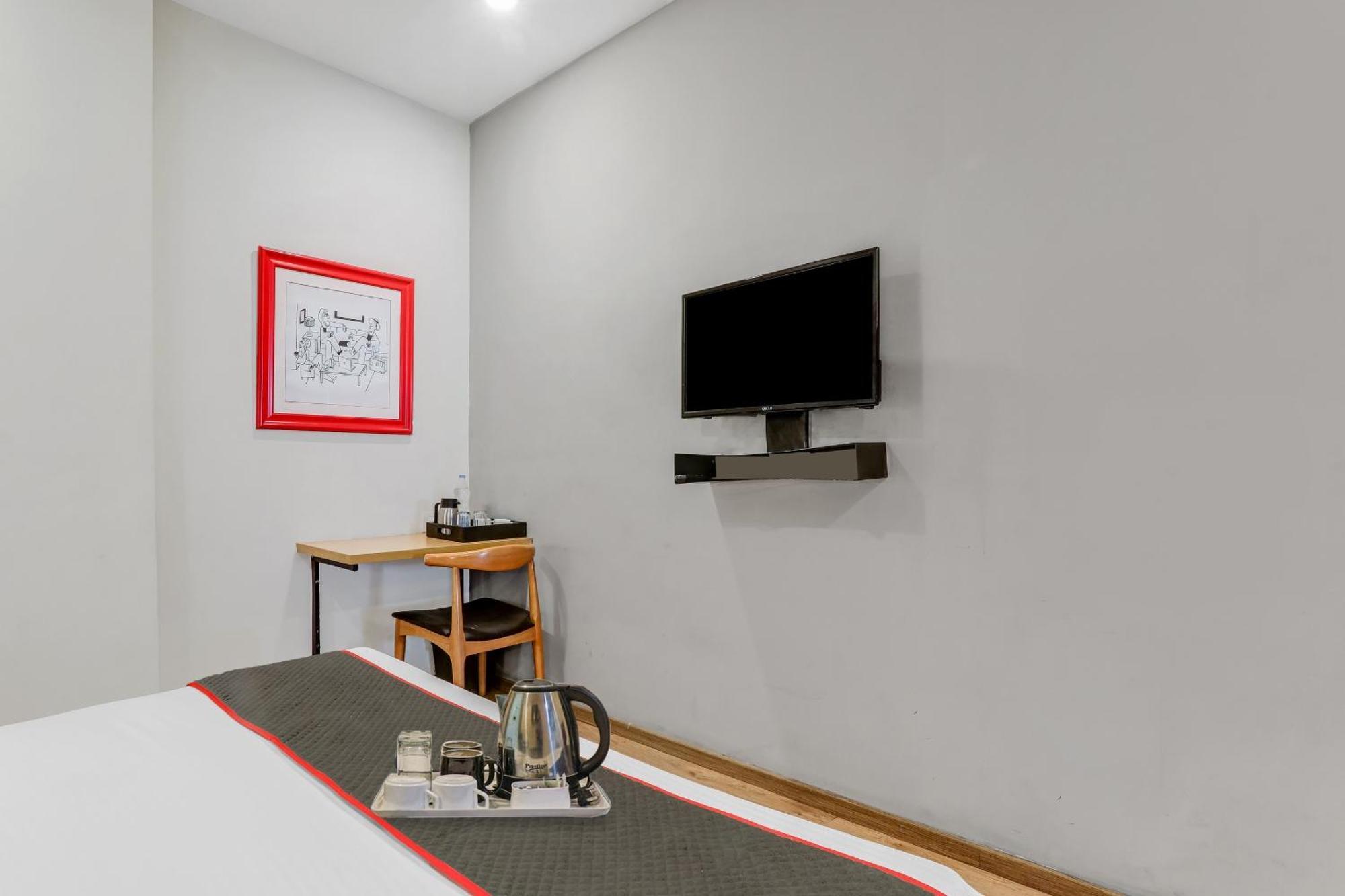 Super Townhouse 139 Ashiyana Smriti Upvan Near Emerald Mall Lucknow Bijnaur Dış mekan fotoğraf