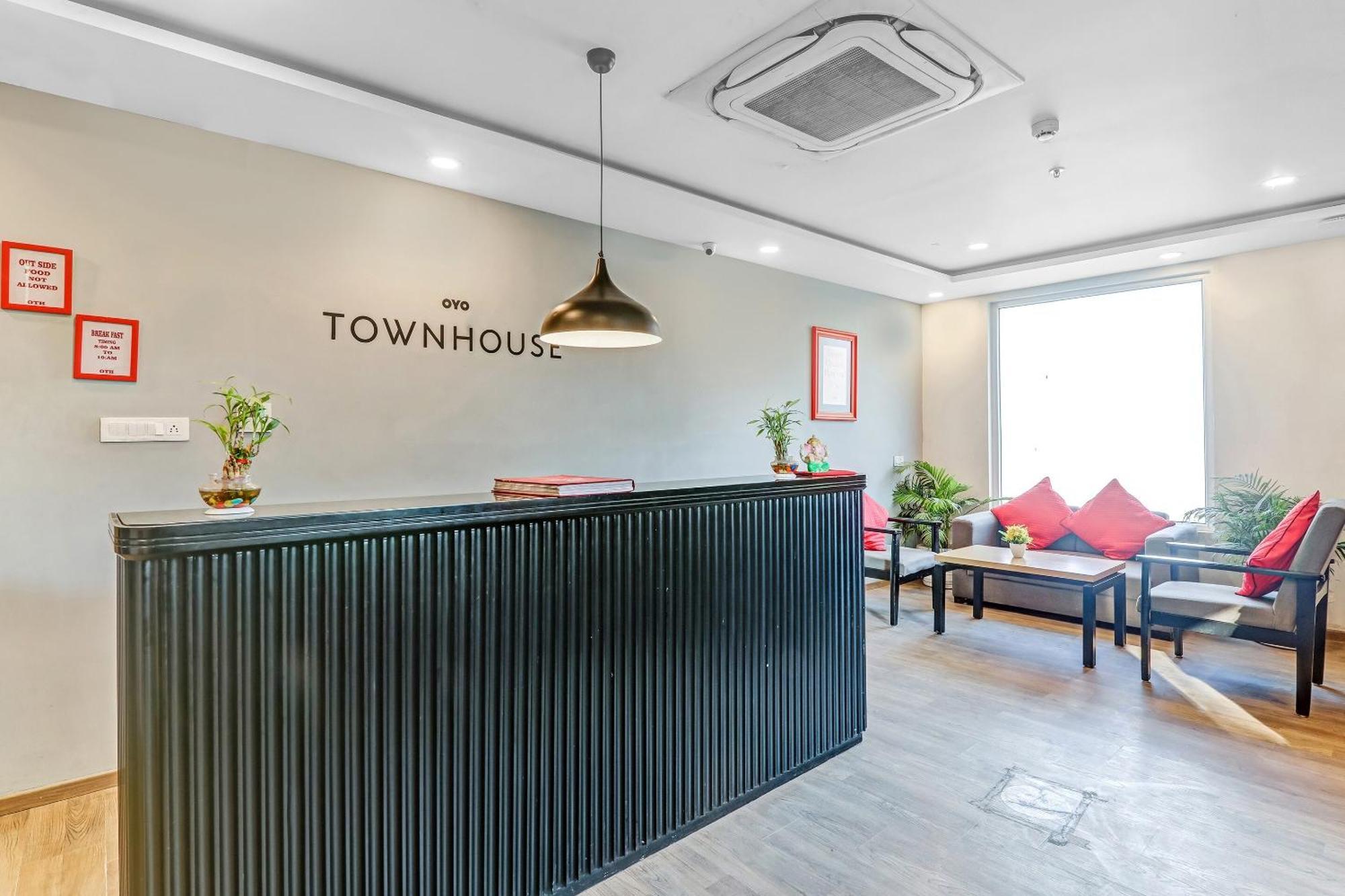 Super Townhouse 139 Ashiyana Smriti Upvan Near Emerald Mall Lucknow Bijnaur Dış mekan fotoğraf